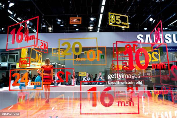 Carefully designed Samsung booth at the trade fair Photokina in Cologne.