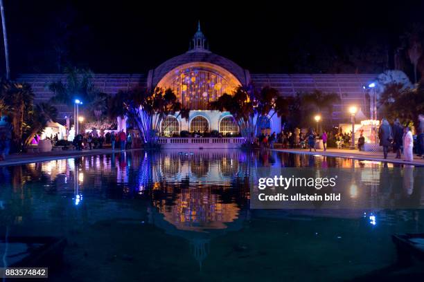 The pre-Xmas December Nights at Balboa Park with food vendors, music and dance performances.