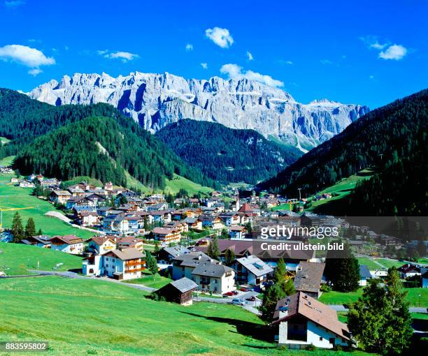 South Tyrol; Alto Adige; landscape; Dolomiti, dolomits,val Gardena, Gardena,gruppo Sella, Sella group, Selva di Gardena
