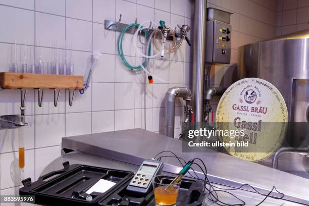 Still life,Analyze Still Life, Beer, Brewery, analysis, pH, analysis device, steel drums, measuring the pH value of beer