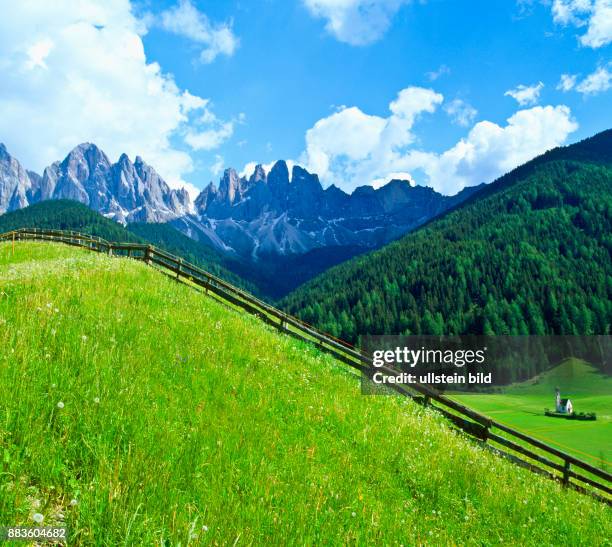 South Tyrol; Alto Adige; landscape; Val d'Isarco, Val di Funes, San Giovanni in Ranui,gruppo delle Odle