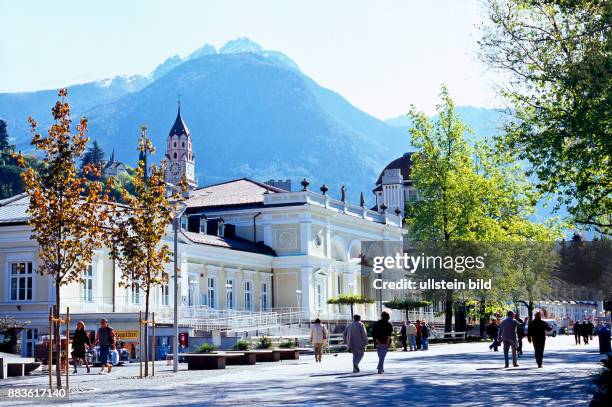 South Tyrol; Alto Adige; landscape; Burgraviato; Merano; passeggiata lungo passirio, esplanade