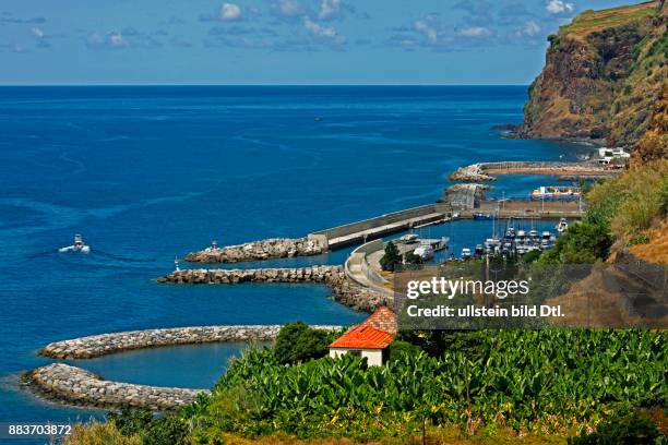 Bananenplantage, Fischerhafen, Yachthafen, Calheta, Madeira, Portugal