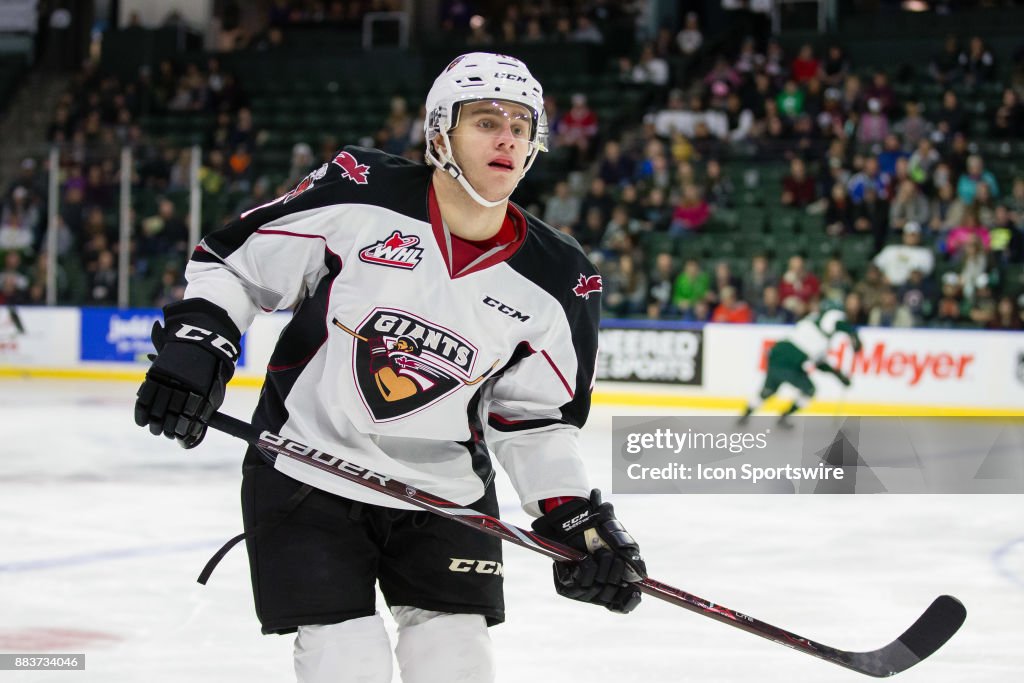 WHL: NOV 25 Vancouver Giants at Everett Silvertips