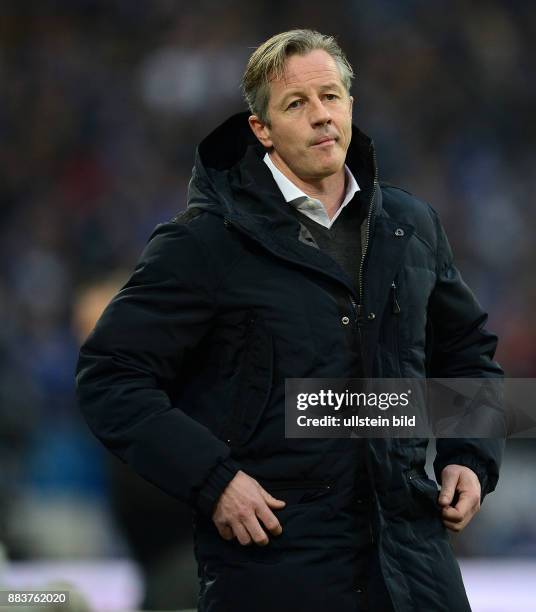 Schalke 04 - SC Freiburg Trainer Jens Keller