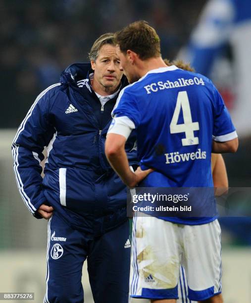 Achtelfinale, Saison 2012/2013 - FUSSBALL DFB POKAL SAISON 2012/2013 ACHTELFINALE FC Schalke 04 - FSV Mainz 05 Trainer Jens Keller und Benedikt...