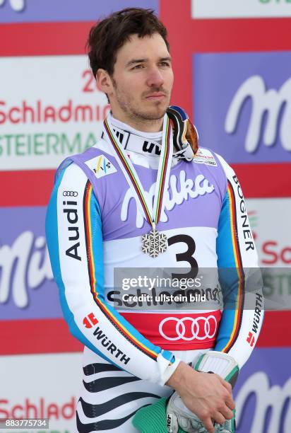 Alpine Ski-WM - Ski Alpin WM Schladming 2013 Slalom Herren SIEGEREHRUNG; Felix Neureuther gewinnt die Silbermedaille.