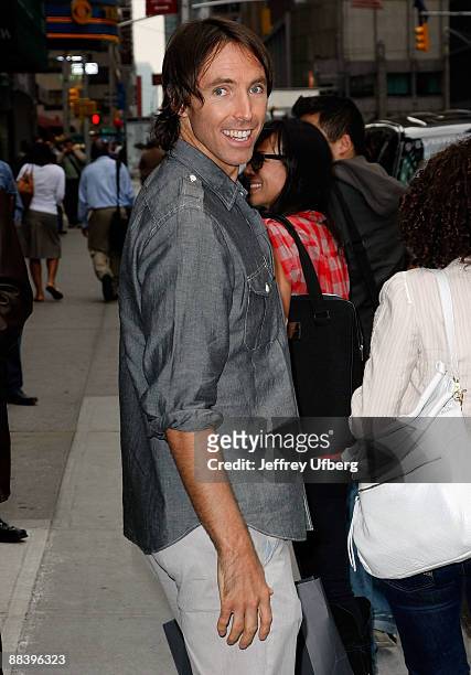 Point guard Steve Nash of the Phoenix Suns visits "Late Show with David Letterman" at the Ed Sullivan Theater on June 10, 2009 in New York City.