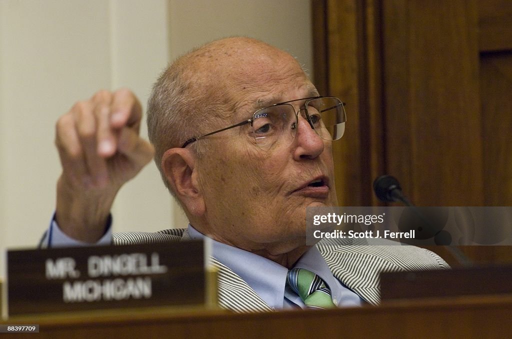 House Panel Considers Food Safety Bill