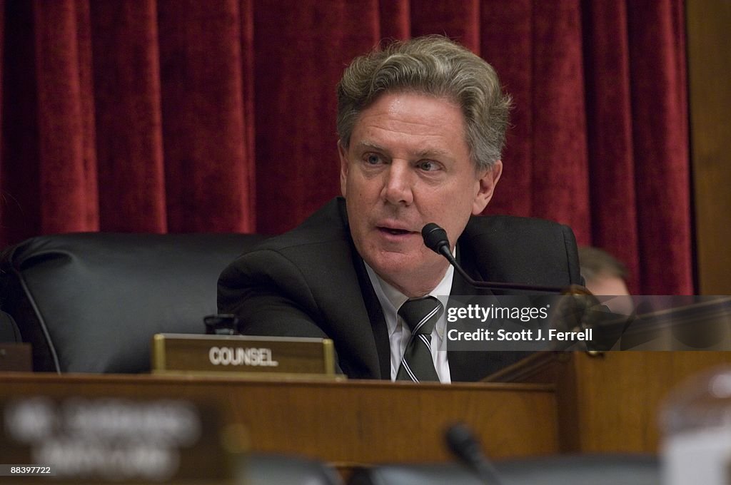 House Panel Considers Food Safety Bill