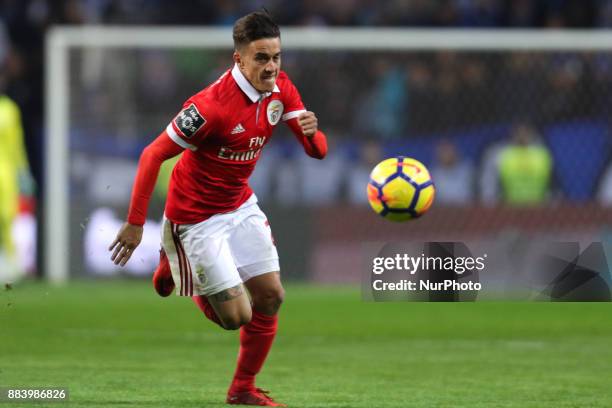 Benfica's Argentinian forward Franco Cervi in action during the Premier League 2016/17 match between FC Porto and SL Benfica, at Dragao Stadium in...