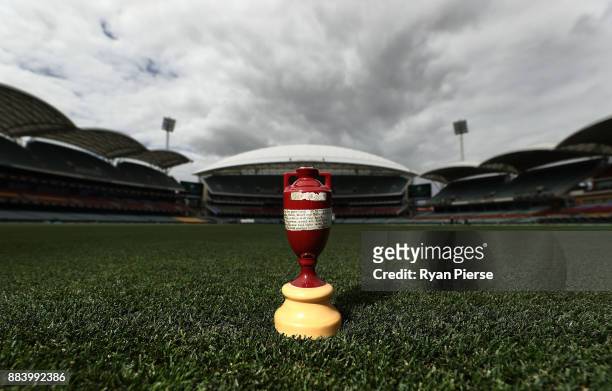 Replica Ashes Urn is seen on the ground beofre play during day one of the Second Test match during the 2017/18 Ashes Series between Australia and...