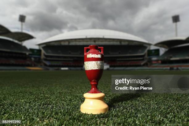 Replica Ashes Urn is seen on the ground before play during day one of the Second Test match during the 2017/18 Ashes Series between Australia and...