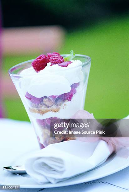 dessert - mangiare stock pictures, royalty-free photos & images