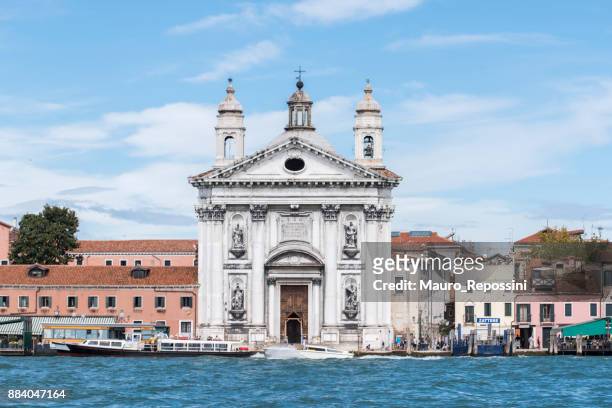 view of the church of santa maria del rosario (gesuati) at venice, italy. - canale della giudecca stock pictures, royalty-free photos & images