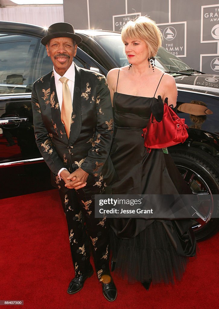 The 49th Annual GRAMMY Awards - GM Arrivals