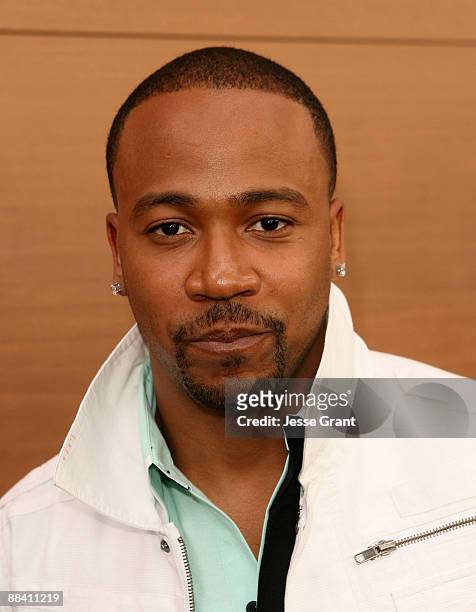 Actor Columbus Short attends Hollywood Life's 11th Annual Young Hollywood Awards cocktail party at The Eli and Edythe Broad Stage on June 7, 2009 in...