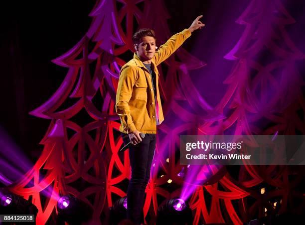 Niall Horan performs onstage during 102.7 KIIS FM's Jingle Ball 2017 presented by Capital One at The Forum on December 1, 2017 in Inglewood,...