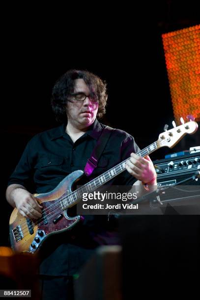 James McNew of Yo la Tengo performs on stage on day 1 of Primavera Sound at Parc Del Forum on May 28, 2009 in Barcelona, Spain.