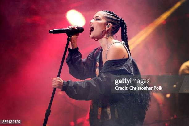 Halsey performs onstage during 102.7 KIIS FM's Jingle Ball 2017 presented by Capital One at The Forum on December 1, 2017 in Inglewood, California.