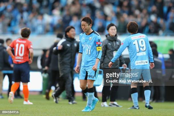Yu Kobayashi of Kawasaki Frontale celebartes his side's 5-0 victory and the J.League Champions after the J.League J1 match between Kawasaki Frontale...