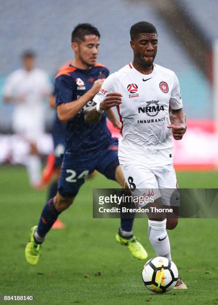 Rolieny Bonevacia of the Wanderers controls the ball during the round nine A-League match between the Western Sydney Wanderers and the Brisbane Roar...
