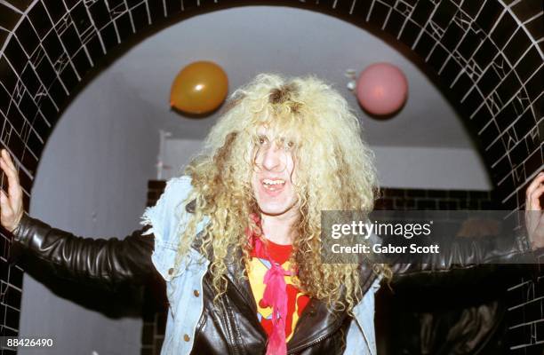 Photo of TWISTED SISTER; Dee Sneider