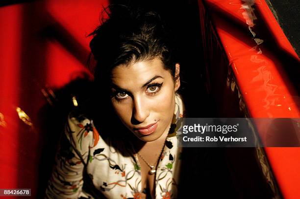 Photo of Amy WINEHOUSE, Amy Winehouse, Rotterdam Foto Rob Verhorst