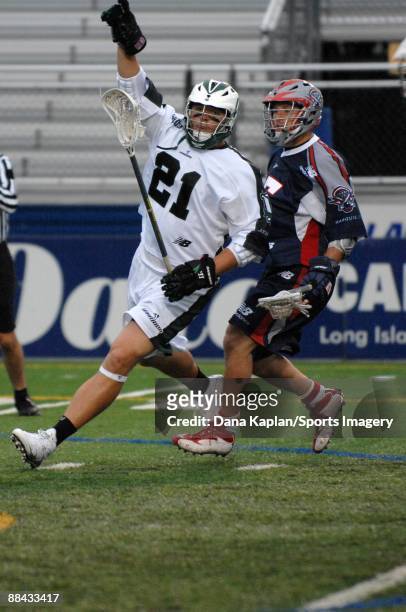 Chris Fiore of the Long Island Lizards scores during a Major League Lacrosse game against the Boston Cannons at Shuart Stadium on June 5, 2009 in...