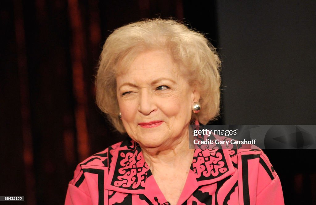 Betty White Visits fuse's "No. 1 Countdown" - June 11, 2009