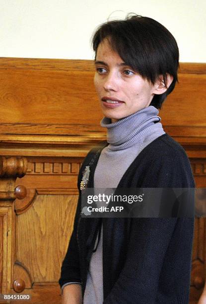 Photo prise le 15 avril 2009 à Budapest en Hongrie d'Irina Belenkaïa, mère de la fillette franco-russe Elise dont les parents se disputent la garde....