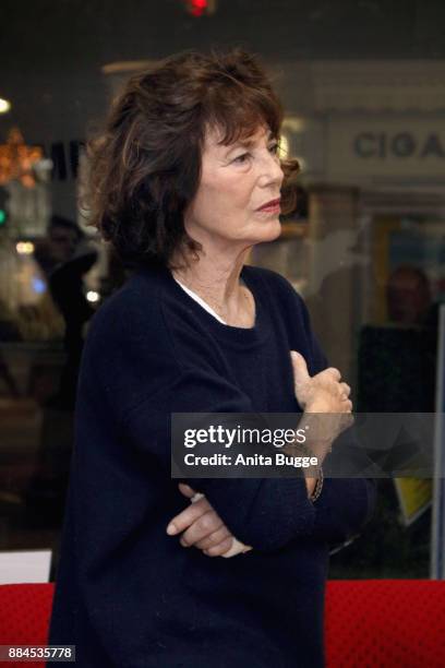 Jane Birkin attends the 'Actrices' exhibition opening at the Institut Francais on December 2, 2017 in Berlin, Germany.