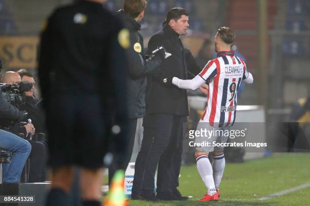 Fran Sol of Willem II celebrates 1-0 with coach Erwin van de Looi of Willem II during the Dutch Eredivisie match between Willem II v Heracles Almelo...
