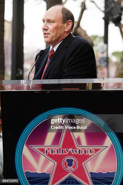 Bill Handel Raddon Bill Handel Photos and Premium High Res Pictures - Getty Images