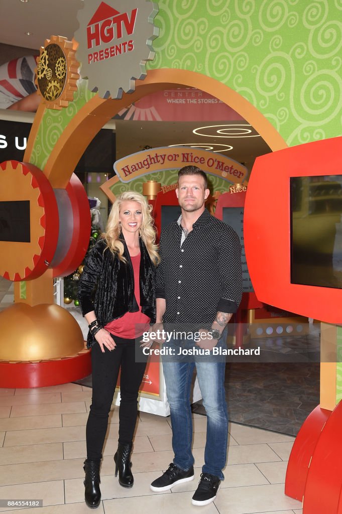 'Flip or Flop Vegas' Stars Bristol and Aubrey Marunde visit HGTV Santa HQ at Los Cerritos Center