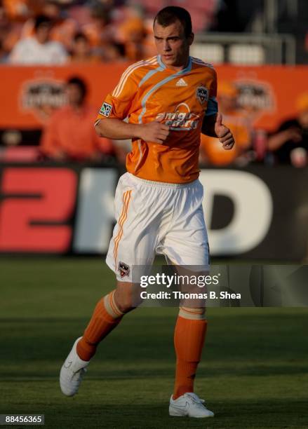 Cam Weaver of the Houston Dynamo warms up before playing against the Chivas USA at Robertson Stadium on June 10, 2009 in Houston, Texas.