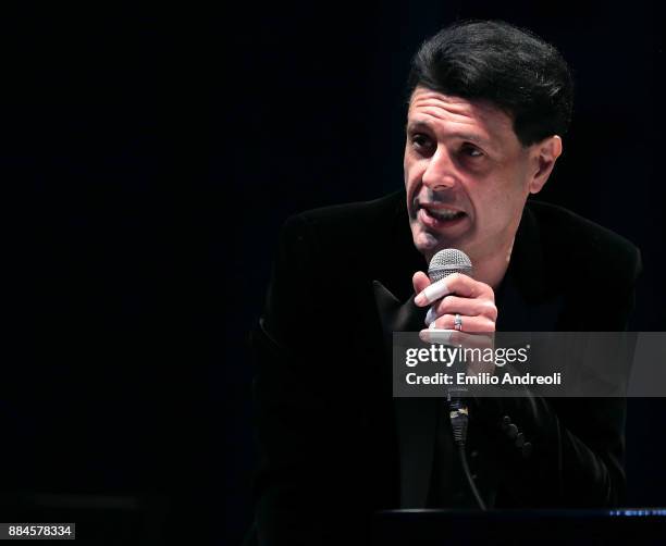 Italian musician and composer Ezio Bosso performs live on stage during Piano Lessons: Ezio Bosso At Ogr in Turin on December 2, 2017 in Turin, Italy.