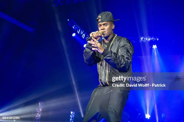 Black M performs at AccorHotels Arena on December 2, 2017 in Paris, France.