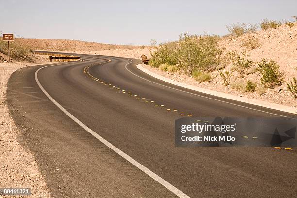 on the road - road reflector stock pictures, royalty-free photos & images