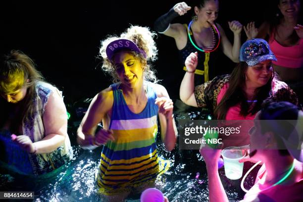 Episode 1732 -- Pictured: Heidi Gardner, Aidy Bryant during "Floribama Shore" on Saturday, December 2, 2017 --