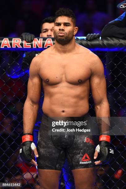 Alistair Overeem of The Netherlands stands in his corner prior to facing Francis Ngannou of Cameroon in their heavyweight bout during the UFC 218...