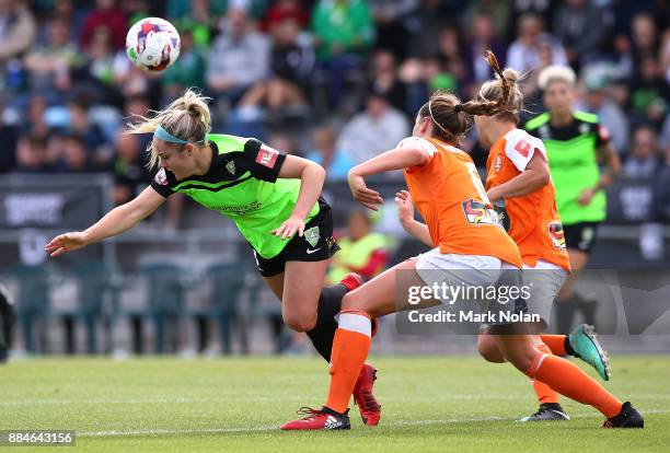 Ellie Carpenter of Canberra and Celeste Boureille of the Roar contest possession during the round six W-League match between Canberra United and the...