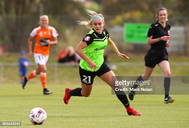 Ellie Carpenter of Canberra in action during the round six W-League match between Canberra United and the Brisbane Roar at McKellar Park on December...