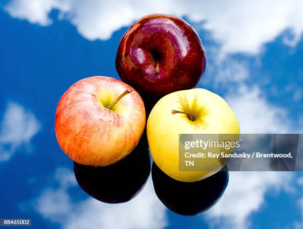 three apples with cloud reflection - brentwood tennessee stock pictures, royalty-free photos & images