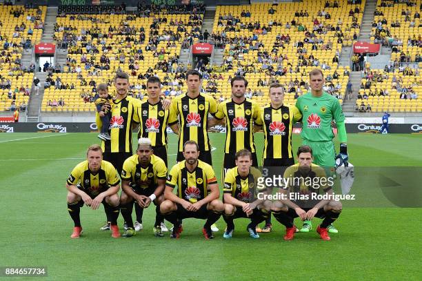 Wellington Phoenix team photo during the round nine A-League match between the Wellington Phoenix and the Melbourne Victory at Westpac Stadium on...