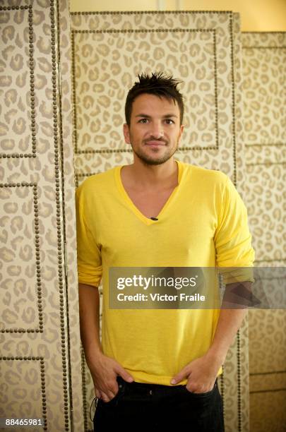 Peter Andre poses during the 2009 International Indian Film Academy Awards at the Venetian Macao-Hotel-Resort on June 13, 2009 in Macau.