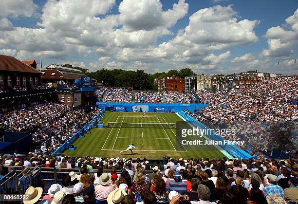 General view of the men's semi final match between Andy Murray of Great Britain and Juan Carlos Ferrero of Spain during Day 6 of the the AEGON...
