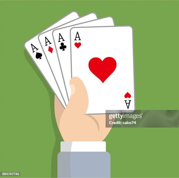 hand halten spielkarte - black jack hand stock-grafiken, -clipart, -cartoons und -symbole