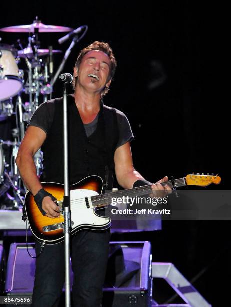 Bruce Springsteen and the E Street Band perform on stage during Bonnaroo 2009 on June 13, 2009 in Manchester, Tennessee.