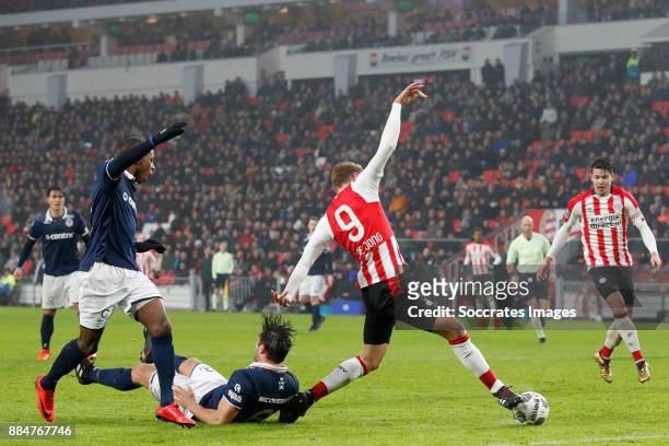 Luuk de Jong of PSV scores the first goal to make it 1-0 during the Dutch Eredivisie match between PSV v Sparta at the Philips Stadium on December 3,...